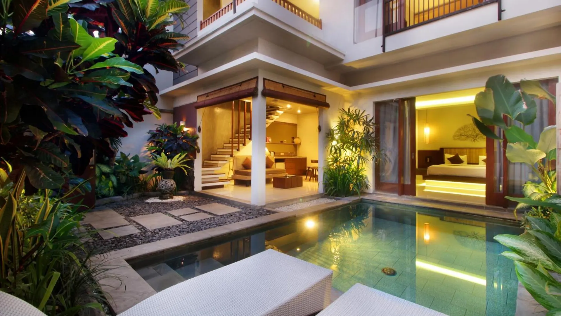 Maharaja Villas Bali - Chse Certified Kerobokan   Kerobokan (Bali)